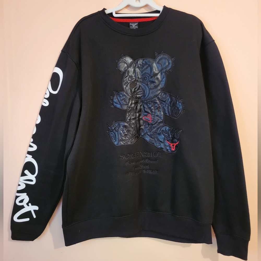 SALE!! Screenshot Men's Black Graphic Bear Sweatshirt, EUC, L